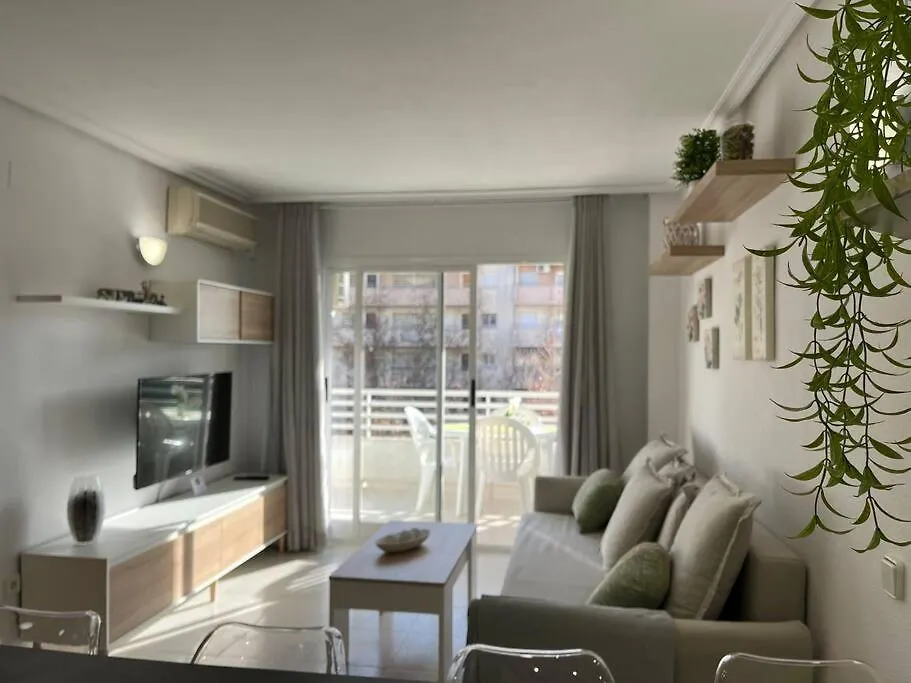 Center-Pool-Relax-2Bed-Portaventura-Aa9 Apartment Salou